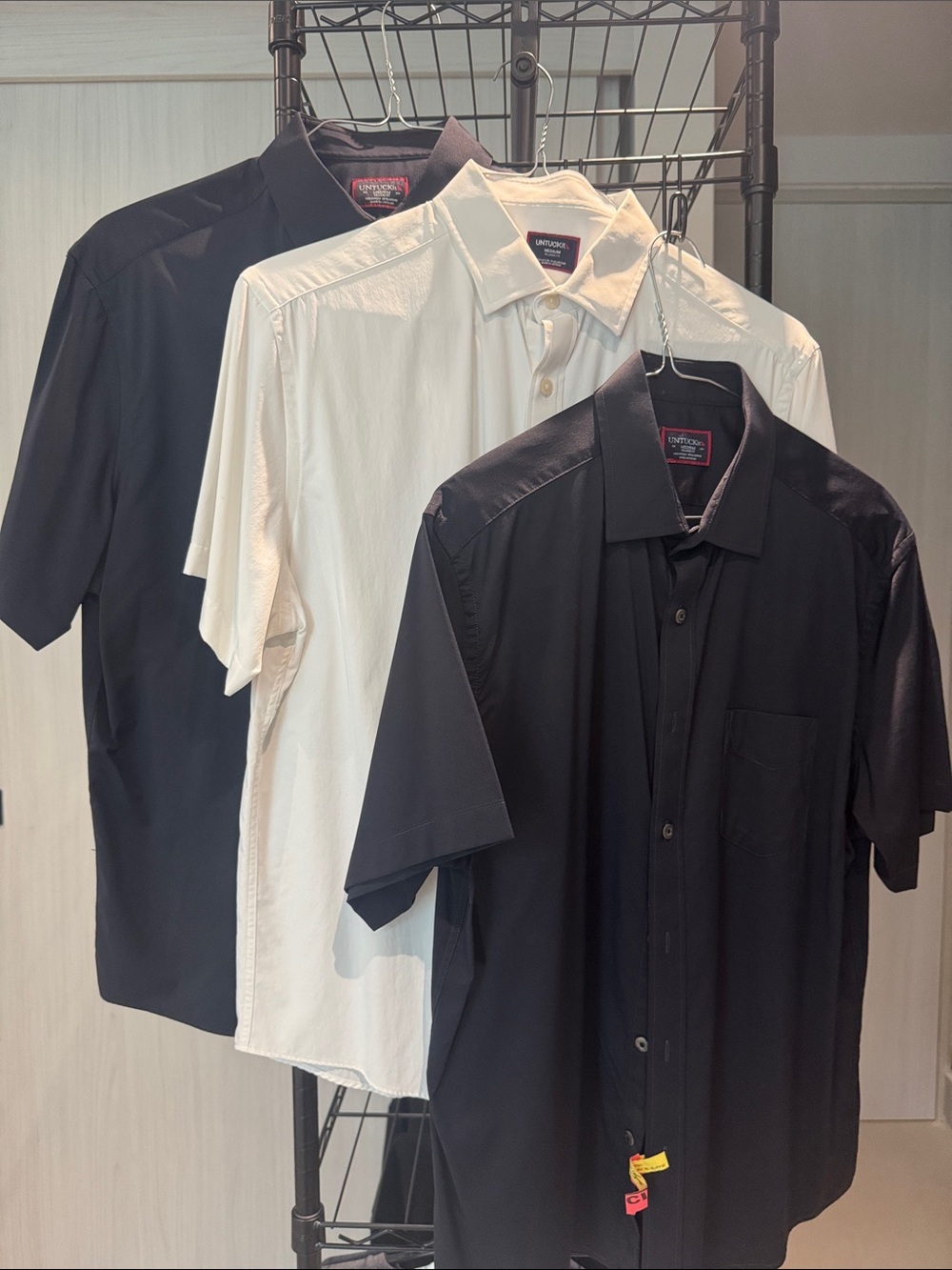 UNTUCKit Men’s Short-Sleeve Button-Down Shirts - Black & White